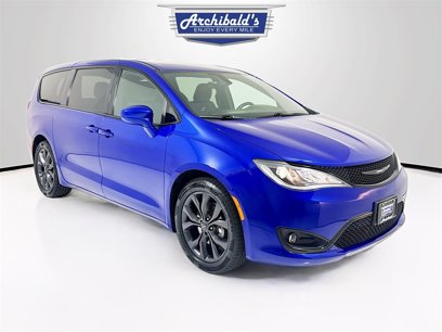 Used 2018 Chrysler Pacifica Touring Plus w/ S Appearance Package