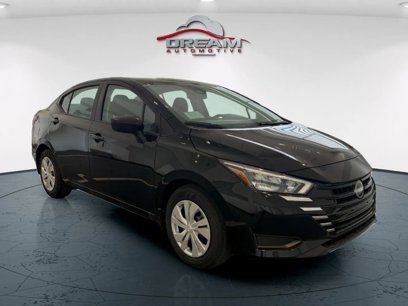 New 2025 Nissan Versa S w/ Trunk Package