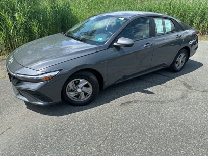 Certified 2024 Hyundai Elantra SE