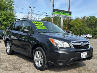 Used 2016 Subaru Forester 2.5i Premium w/ All-Weather Package