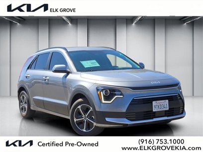 Certified 2025 Kia Niro EX