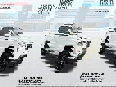 Used 2023 Nissan Frontier SV w/ SV Premium Package