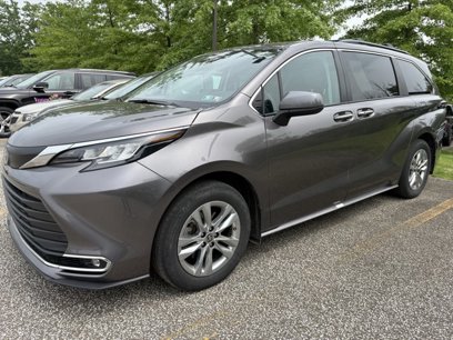 Certified 2023 Toyota Sienna XLE