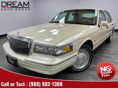 Used 1995 Lincoln Town Car Cartier