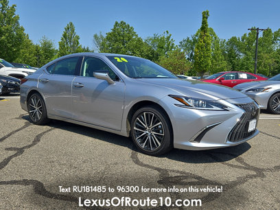 Certified 2024 Lexus ES 350 w/ Premium Package