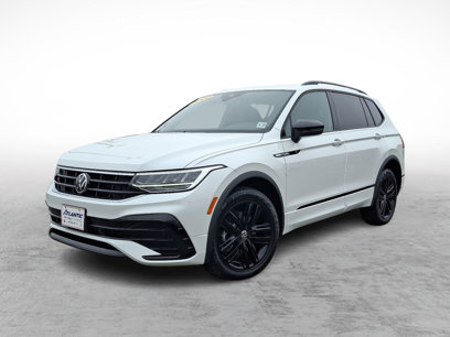 Used 2022 Volkswagen Tiguan SE R-Line