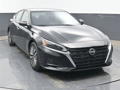 Used 2024 Nissan Altima 2.5 SV