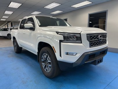 Used 2024 Nissan Frontier SL w/ Technology Package
