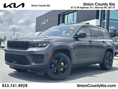 Used 2023 Jeep Grand Cherokee Altitude