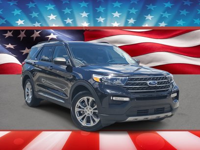 Certified 2022 Ford Explorer XLT w/ Equipment Group 202A