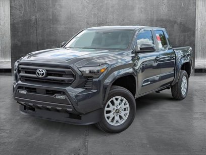 New 2025 Toyota Tacoma SR5
