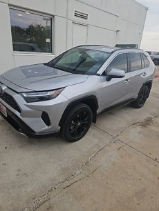 Used 2022 Toyota RAV4 SE