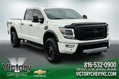 Used 2021 Nissan Titan PRO-4X w/ Pro-4x Convenience Package
