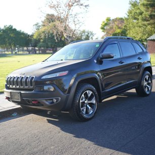 Used 2015 Jeep Cherokee Trailhawk w/ Comfort/Convenience Group