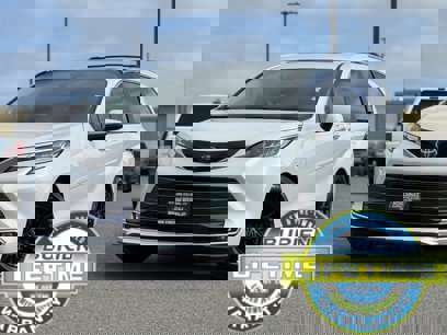 Used 2024 Toyota Sienna Limited