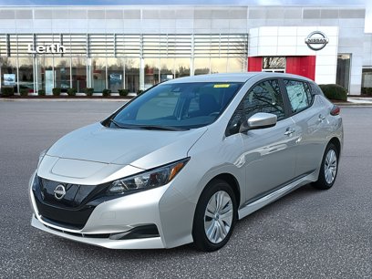 New 2025 Nissan Leaf S