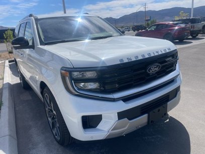 New 2025 Ford Expedition Platinum w/ Platinum Ultimate Package