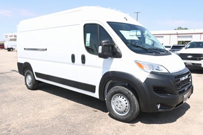 New 2025 RAM ProMaster 2500 w/ Convenience Group