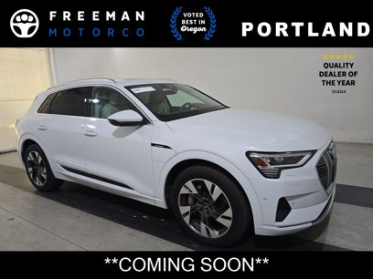 Used 2021 Audi e-tron Premium Plus w/ Premium Plus Package