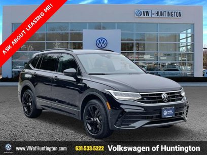 Certified 2024 Volkswagen Tiguan SE R-Line
