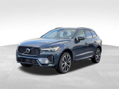 New 2025 Volvo XC60 B5 Plus w/ Protection Package Premier
