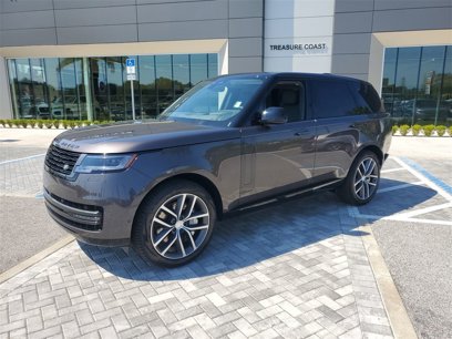 New 2025 Land Rover Range Rover SE