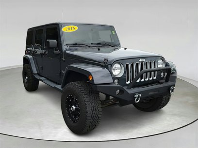 Used 2016 Jeep Wrangler Unlimited Sahara w/ Connectivity Group