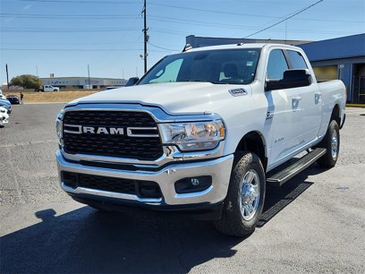 Used 2022 RAM 2500 Big Horn w/ Cold Weather Group