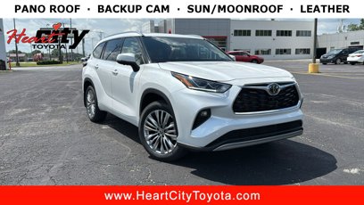 New 2025 Toyota Highlander Platinum