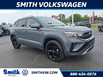 Certified 2023 Volkswagen Taos SE w/ Black Wheel Package