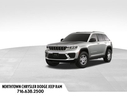 New 2025 Jeep Grand Cherokee Laredo w/ Luxury Tech Group I