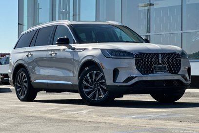 New 2025 Lincoln Aviator 2WD