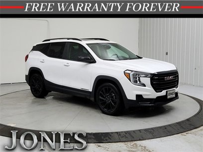 Used 2023 GMC Terrain SLE w/ Driver Convenience Package