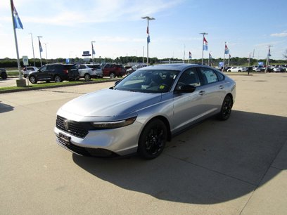 New 2025 Honda Accord SE