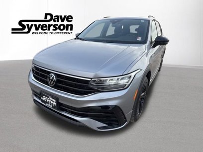 New 2024 Volkswagen Tiguan SE R-Line