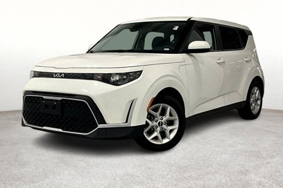 Used 2023 Kia Soul LX w/ LX Technology Package