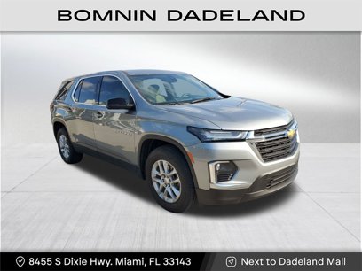 Used 2023 Chevrolet Traverse LS