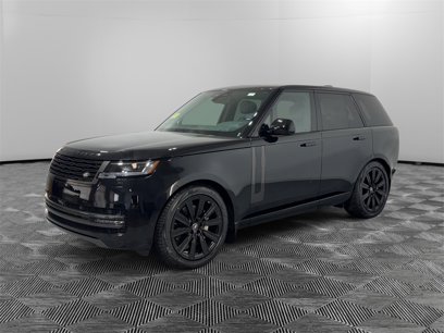 New 2025 Land Rover Range Rover SE
