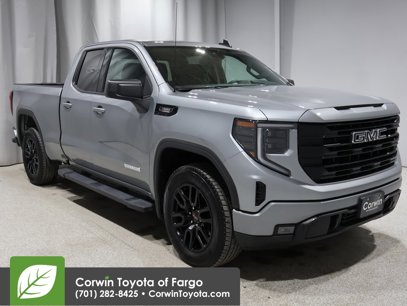 Used 2024 GMC Sierra 1500 Elevation w/ LPO, Elevation Black Package