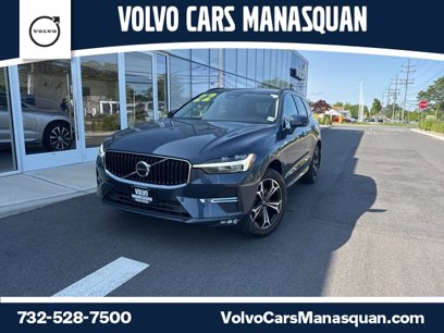 Certified 2022 Volvo XC60 B5 Momentum w/ Climate Package