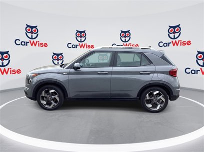 Used 2021 Hyundai Venue SEL