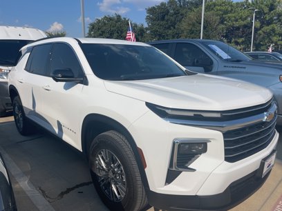 Certified 2026 Chevrolet Traverse LT w/ Driver Confidence Package
