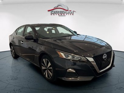 Used 2022 Nissan Altima 2.5 SV