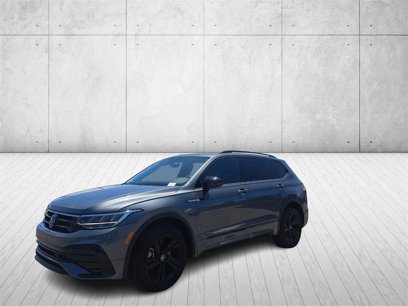 Used 2024 Volkswagen Tiguan SE R-Line