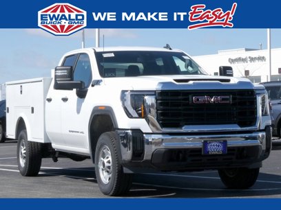 New 2024 GMC Sierra 2500 Pro w/ Convenience Package