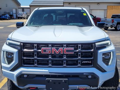 New 2025 GMC Canyon AT4 w/ Technology Plus Package