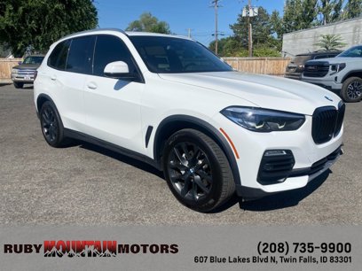 Used 2020 BMW X5 xDrive40i w/ Premium Package