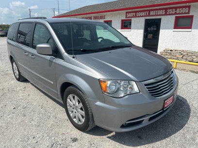 Used 2016 Chrysler Town & Country Touring