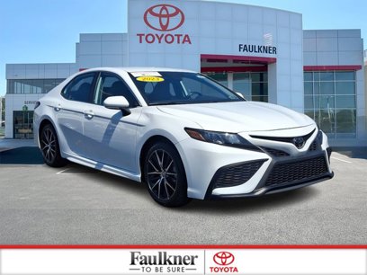 Used 2023 Toyota Camry SE