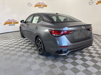 New 2025 Nissan Sentra SR w/ Lighting Package